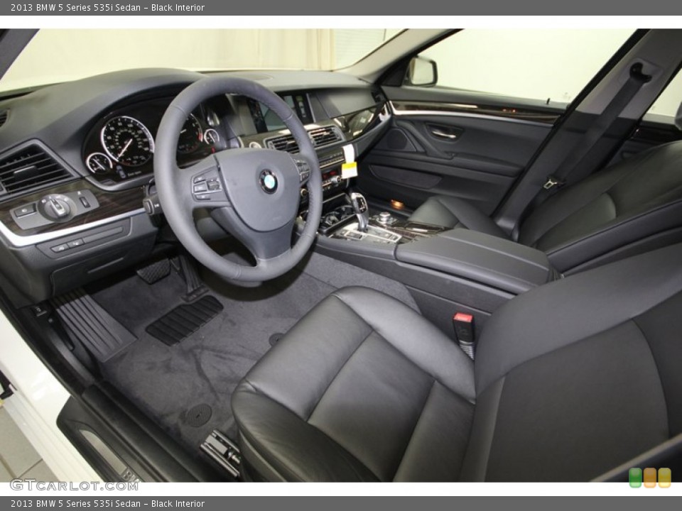 Black Interior Prime Interior for the 2013 BMW 5 Series 535i Sedan #84003438