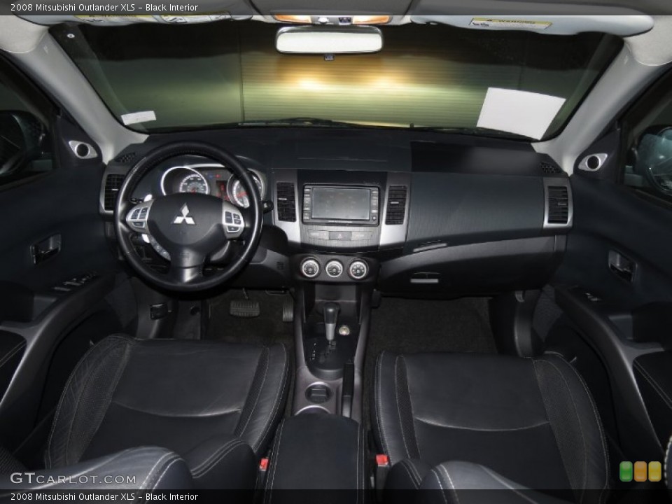 Black Interior Dashboard for the 2008 Mitsubishi Outlander XLS #84008460