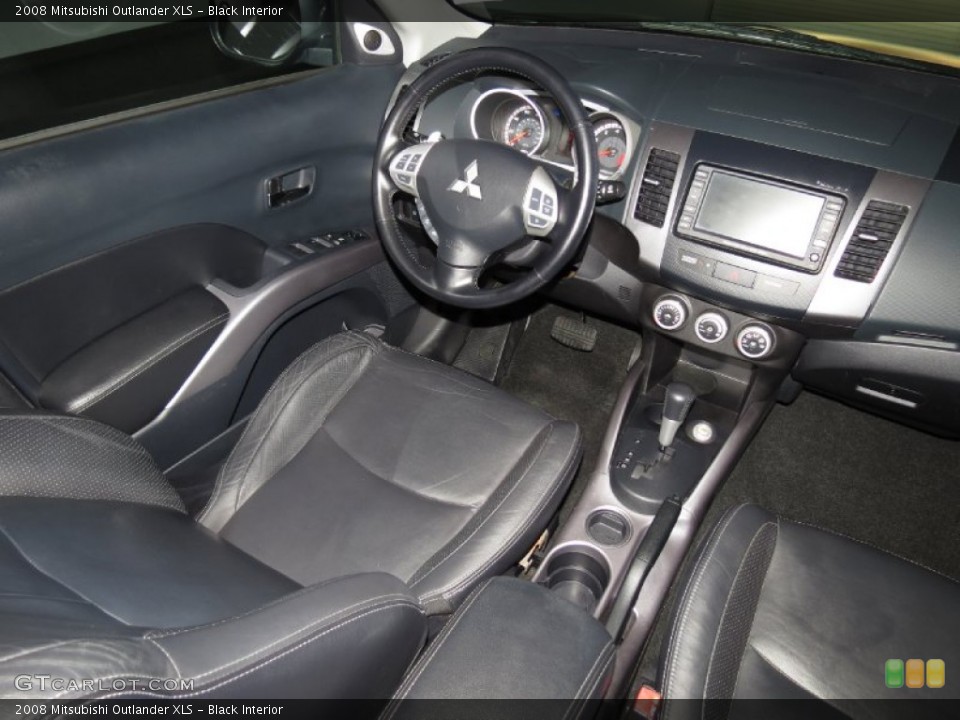 Black Interior Dashboard for the 2008 Mitsubishi Outlander XLS #84008511