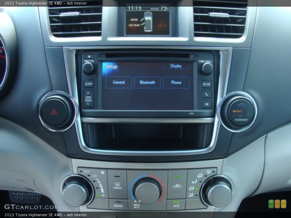 Ash Interior Controls for the 2013 Toyota Highlander SE 4WD #84009261