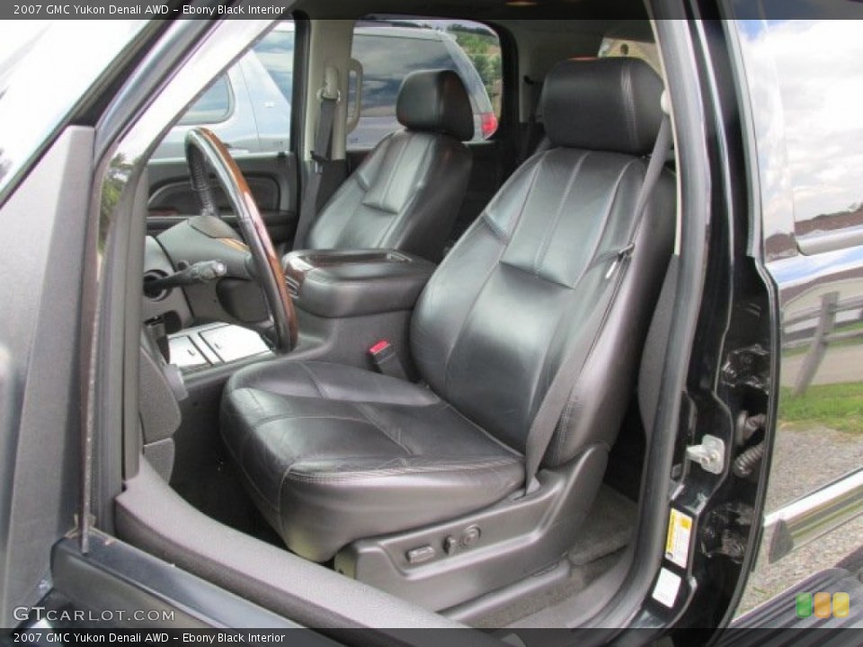 Ebony Black Interior Front Seat for the 2007 GMC Yukon Denali AWD #84023712