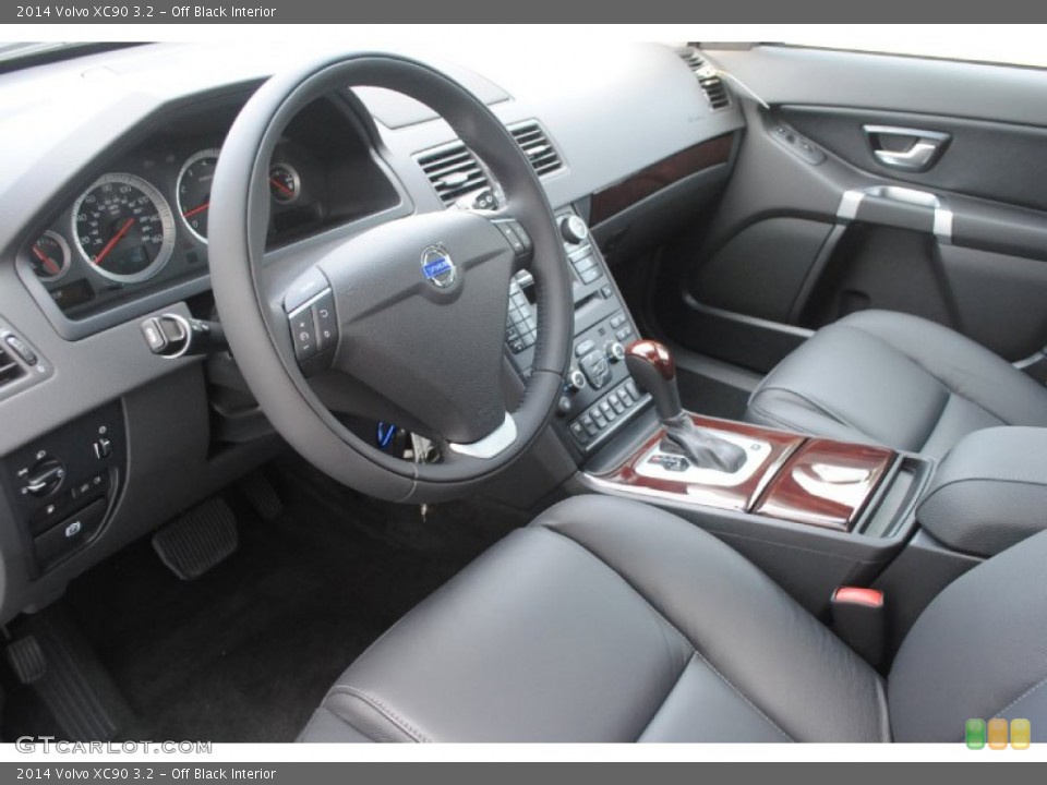 Off Black Interior Photo for the 2014 Volvo XC90 3.2 #84029121