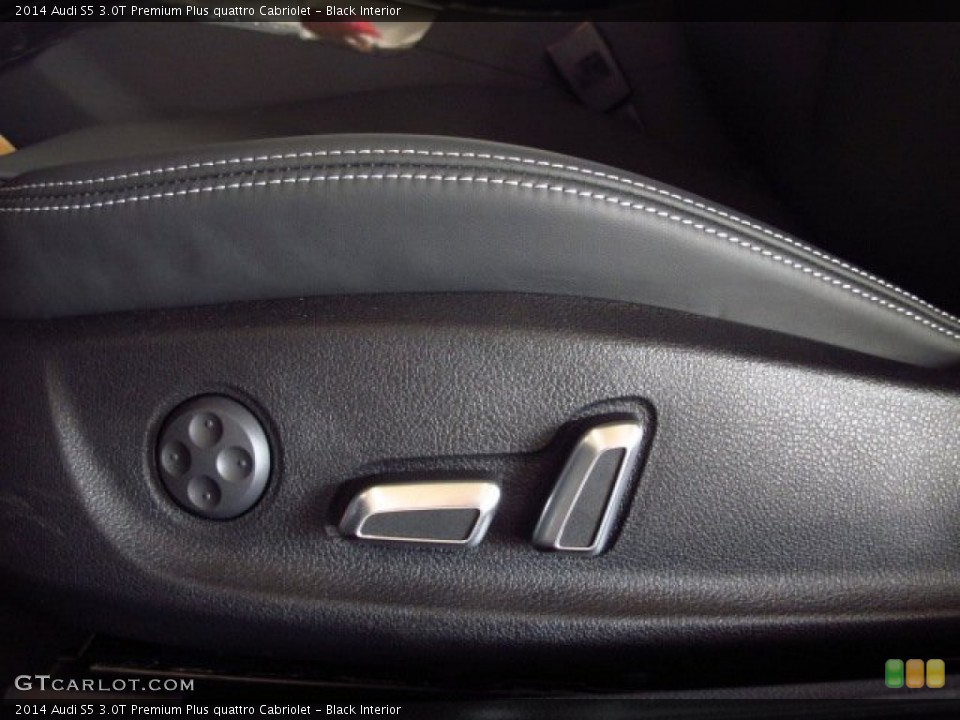 Black Interior Controls for the 2014 Audi S5 3.0T Premium Plus quattro Cabriolet #84037629