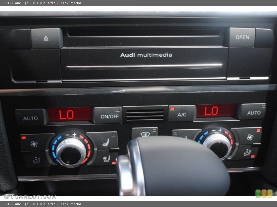 Black Interior Controls for the 2014 Audi Q7 3.0 TDI quattro #84038997