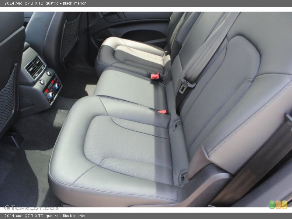 Black Interior Rear Seat for the 2014 Audi Q7 3.0 TDI quattro #84039177
