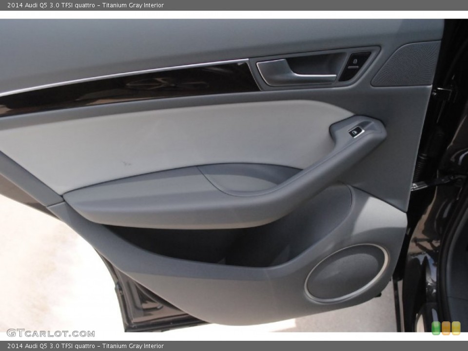 Titanium Gray Interior Door Panel for the 2014 Audi Q5 3.0 TFSI quattro #84040449