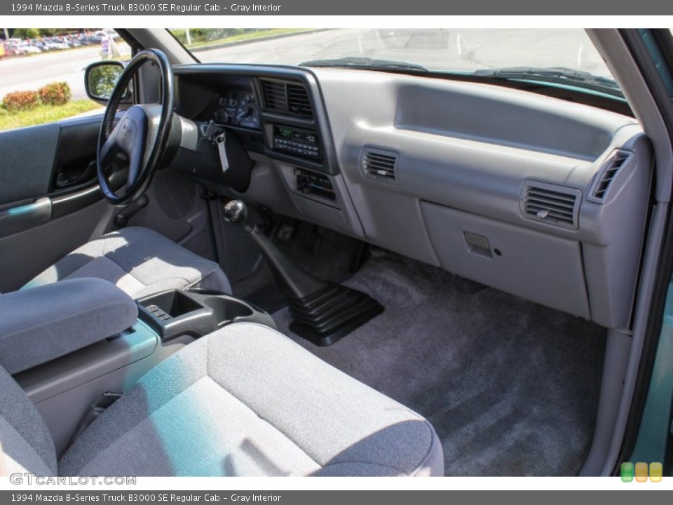Gray Interior Photo for the 1994 Mazda B-Series Truck B3000 SE Regular Cab #84054635