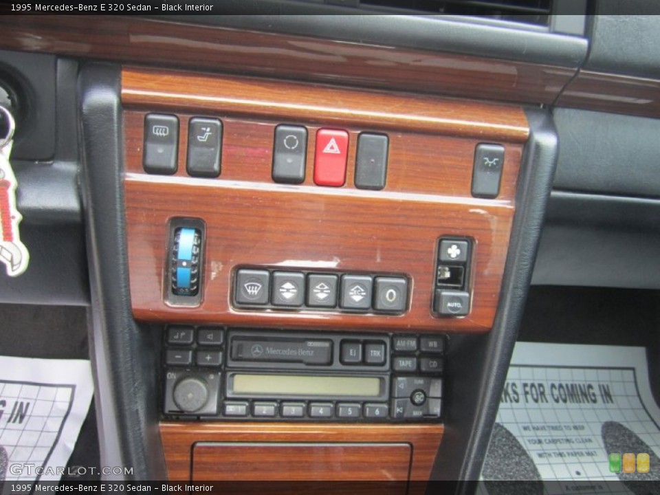 Black Interior Controls for the 1995 Mercedes-Benz E 320 Sedan #84059820