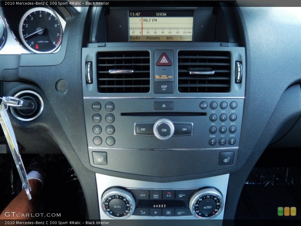 Black Interior Controls for the 2010 Mercedes-Benz C 300 Sport 4Matic #84062978