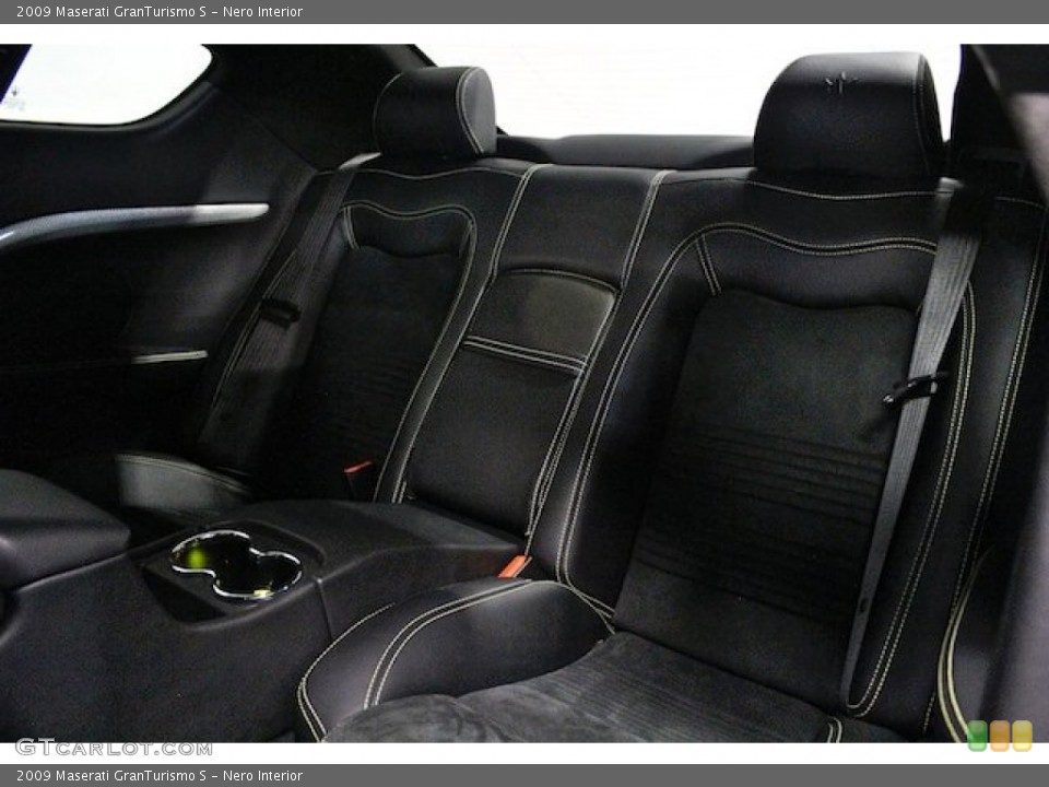 Nero Interior Rear Seat for the 2009 Maserati GranTurismo S #84065306