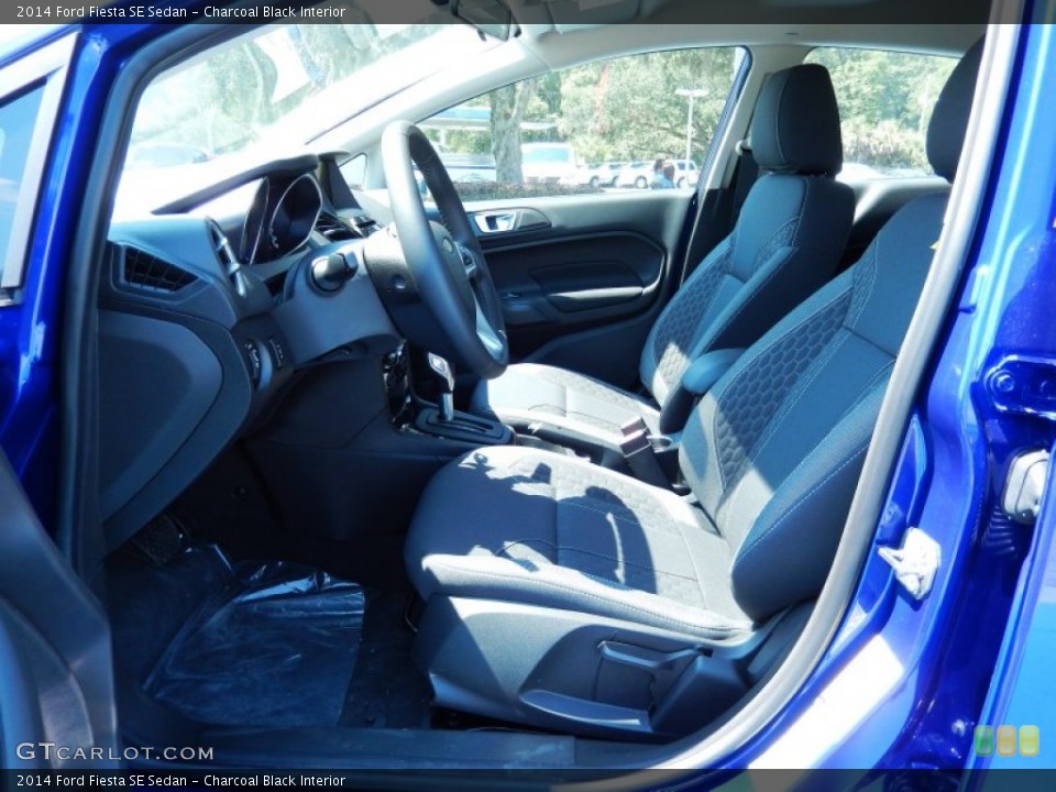 Charcoal Black Interior Front Seat for the 2014 Ford Fiesta SE Sedan #84068315