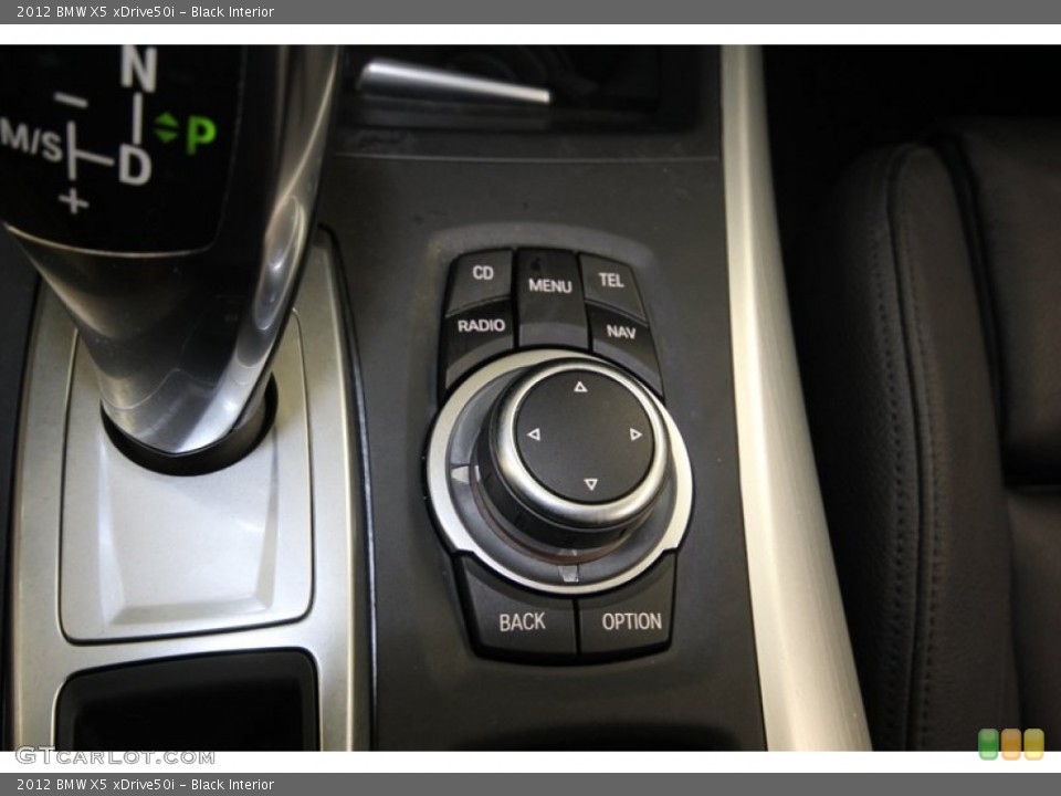 Black Interior Controls for the 2012 BMW X5 xDrive50i #84079582