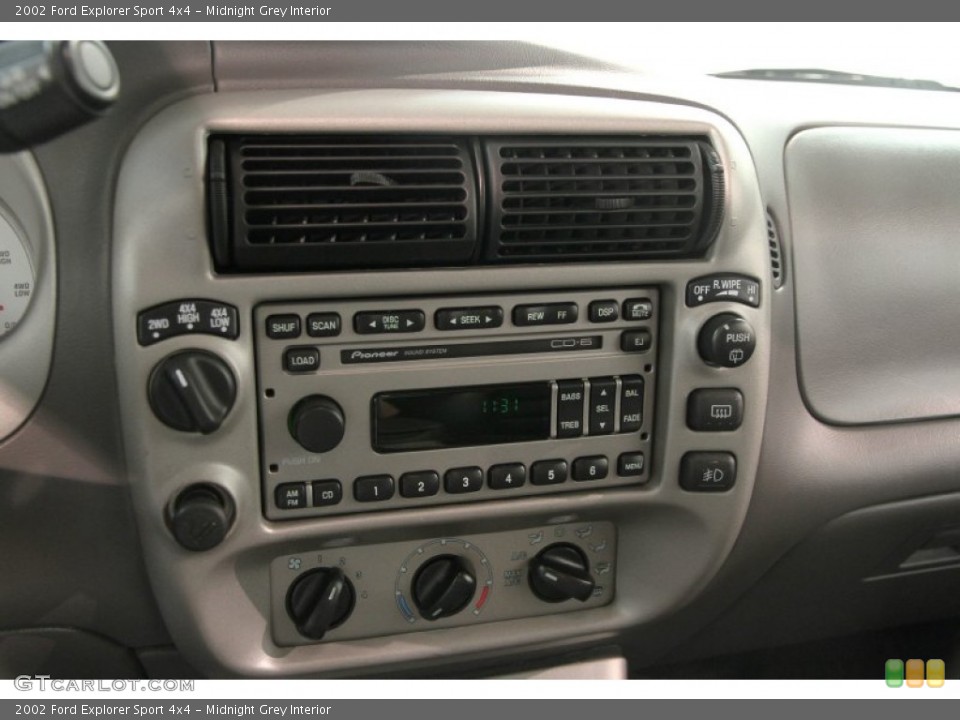 Midnight Grey Interior Controls for the 2002 Ford Explorer Sport 4x4 #84096566