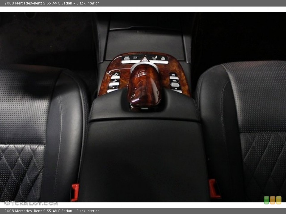 Black Interior Controls for the 2008 Mercedes-Benz S 65 AMG Sedan #84108170