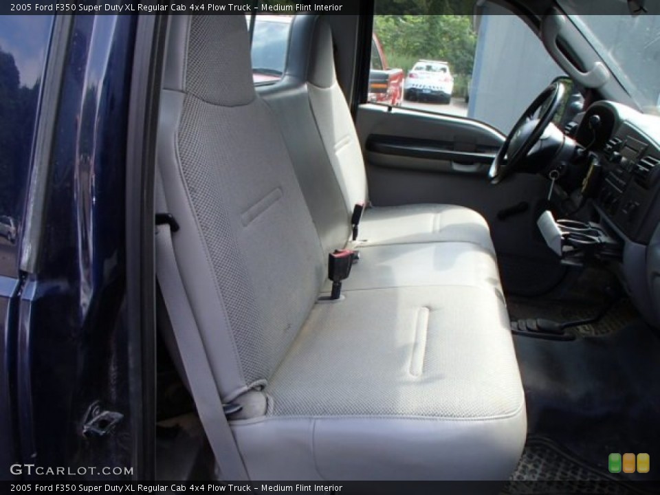 Medium Flint Interior Front Seat for the 2005 Ford F350 Super Duty XL Regular Cab 4x4 Plow Truck #84110885