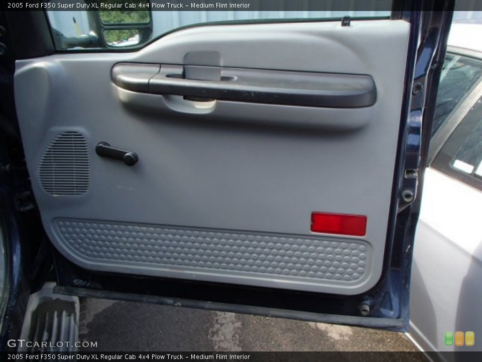 Medium Flint Interior Door Panel for the 2005 Ford F350 Super Duty XL Regular Cab 4x4 Plow Truck #84110906