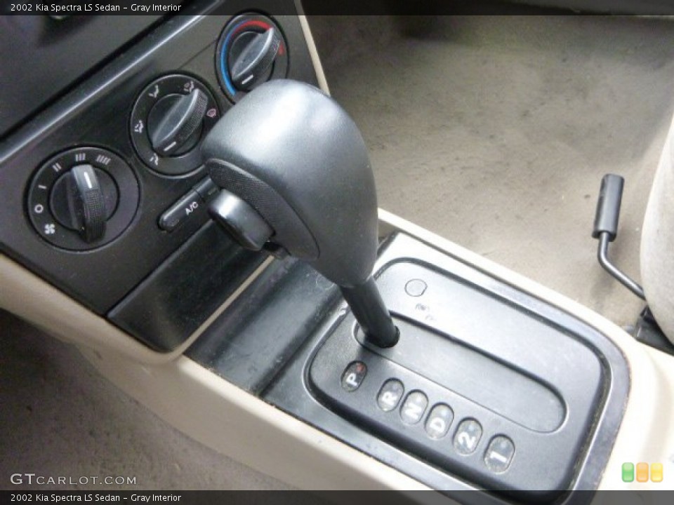Gray Interior Transmission for the 2002 Kia Spectra LS Sedan #84119390