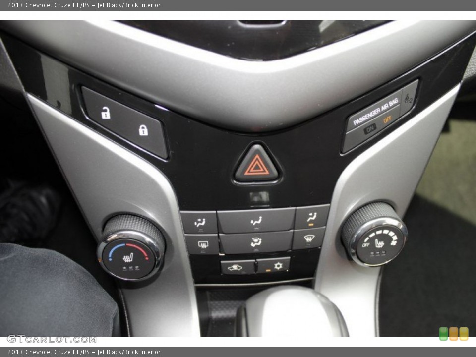 Jet Black/Brick Interior Controls for the 2013 Chevrolet Cruze LT/RS #84134873