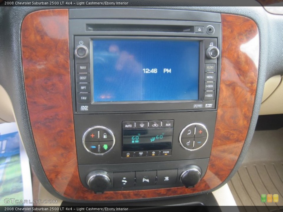 Light Cashmere/Ebony Interior Controls for the 2008 Chevrolet Suburban 2500 LT 4x4 #84140208