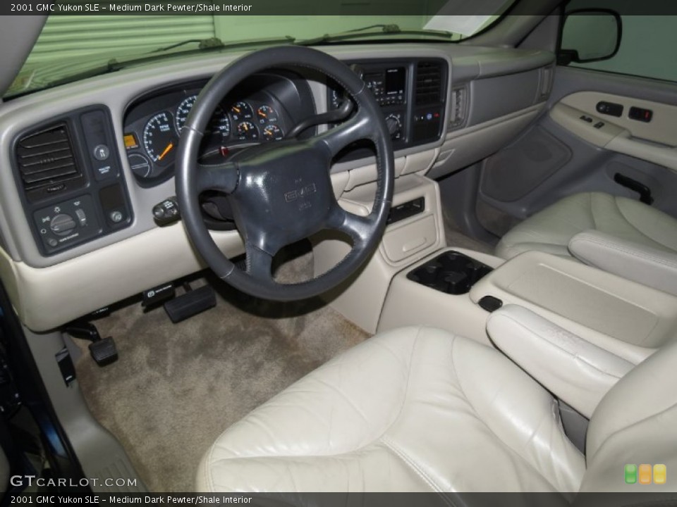 Medium Dark Pewter/Shale Interior Photo for the 2001 GMC Yukon SLE #84146820