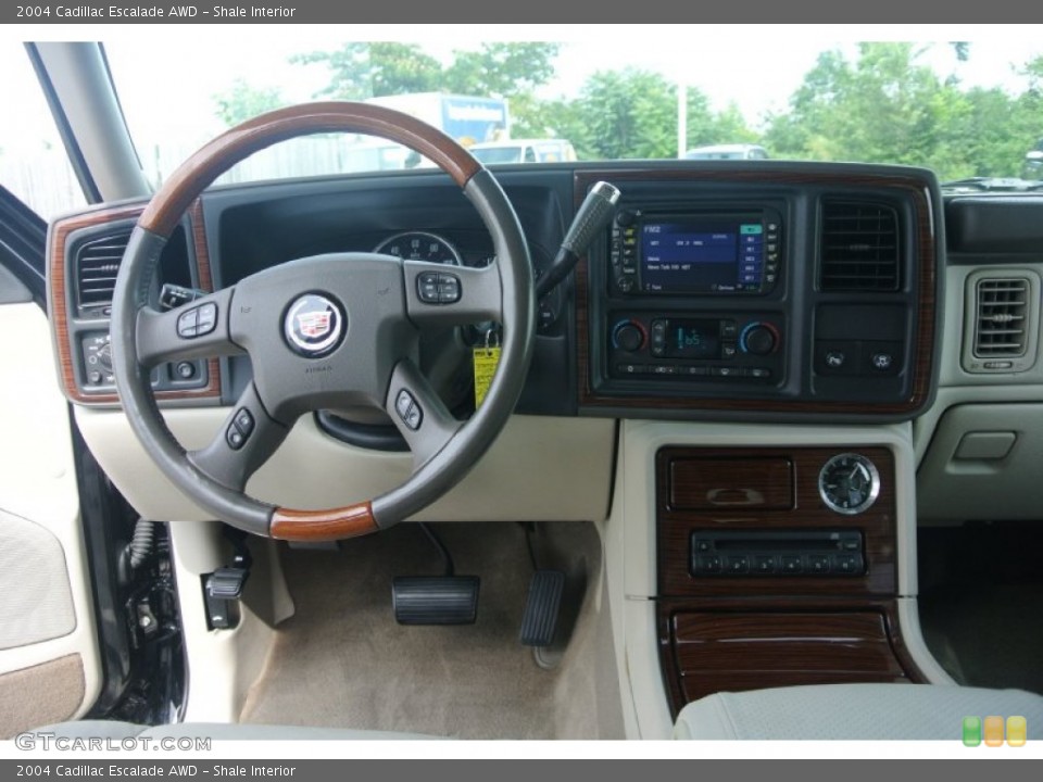 Shale Interior Dashboard for the 2004 Cadillac Escalade AWD #84149559