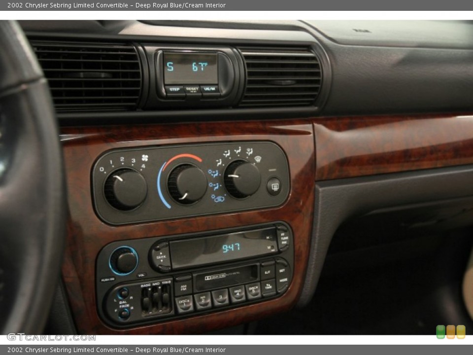 Deep Royal Blue/Cream Interior Controls for the 2002 Chrysler Sebring Limited Convertible #84161052