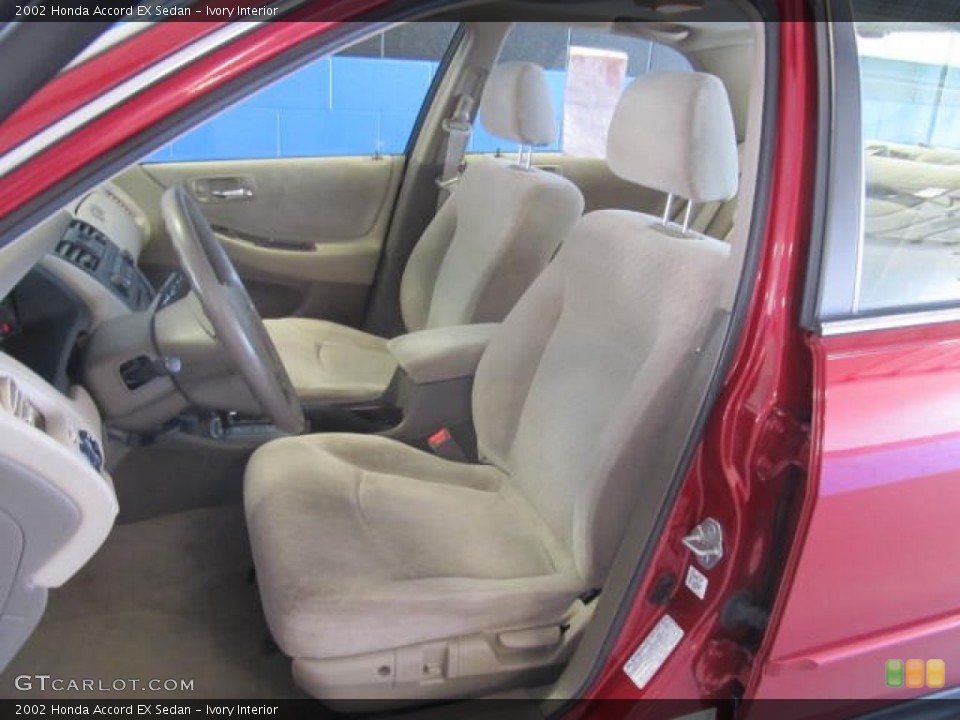 Ivory Interior Photo for the 2002 Honda Accord EX Sedan #84169053