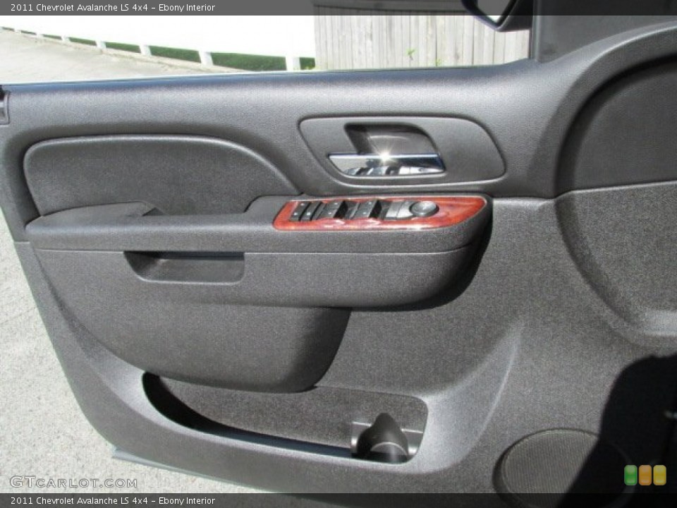 Ebony Interior Door Panel for the 2011 Chevrolet Avalanche LS 4x4 #84182499