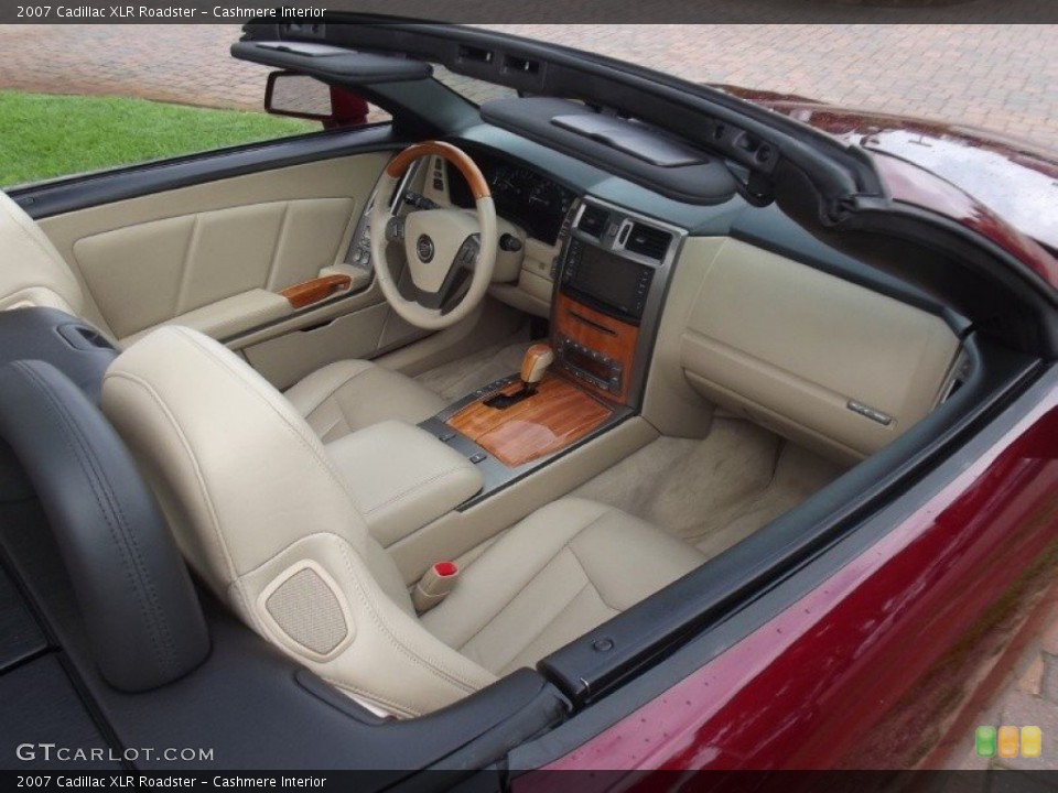 Cashmere Interior Photo for the 2007 Cadillac XLR Roadster #84196444