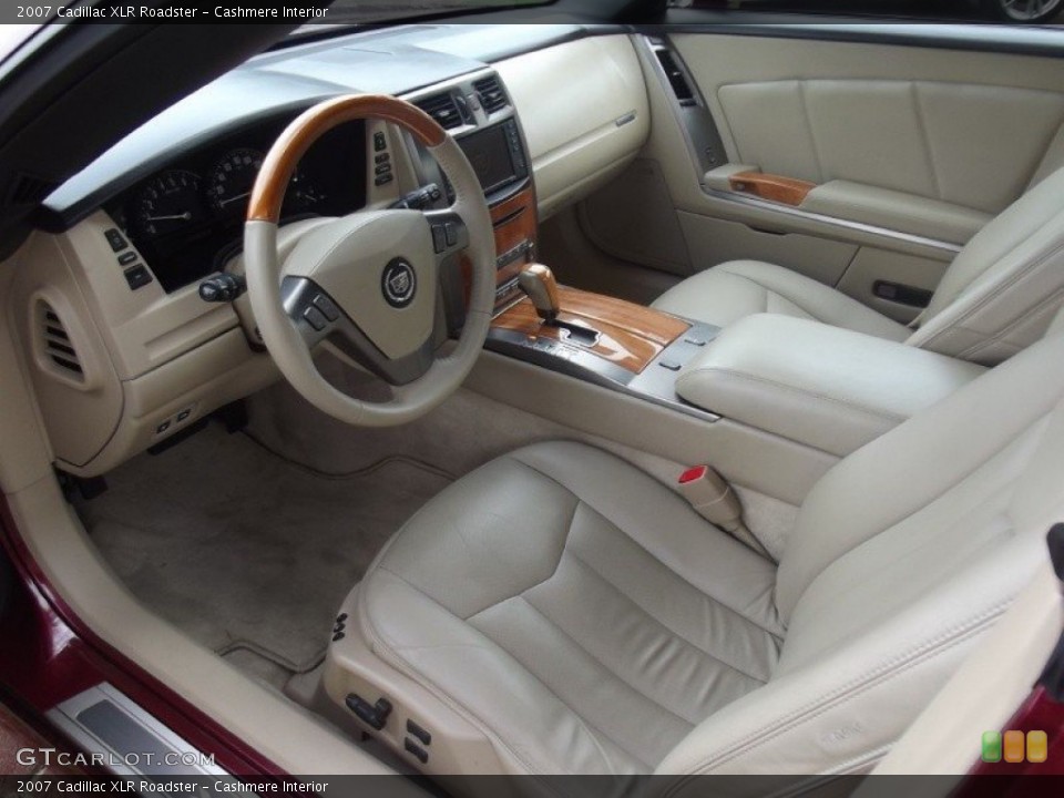 Cashmere 2007 Cadillac XLR Interiors