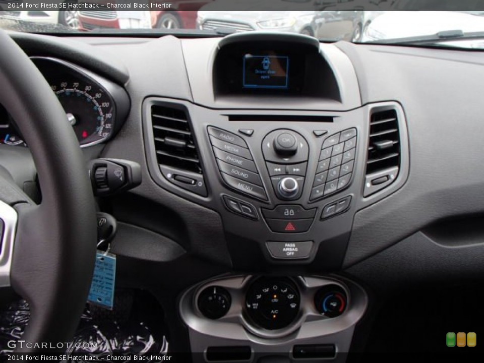 Charcoal Black Interior Controls for the 2014 Ford Fiesta SE Hatchback #84226762