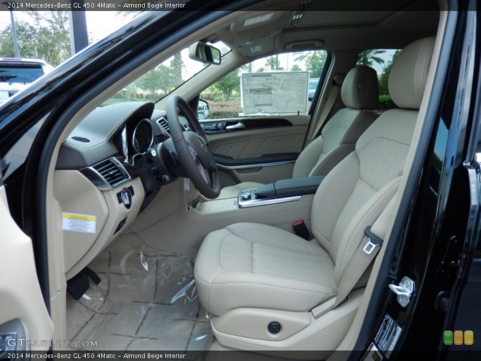 Almond Beige Interior Photo for the 2014 Mercedes-Benz GL 450 4Matic #84240902