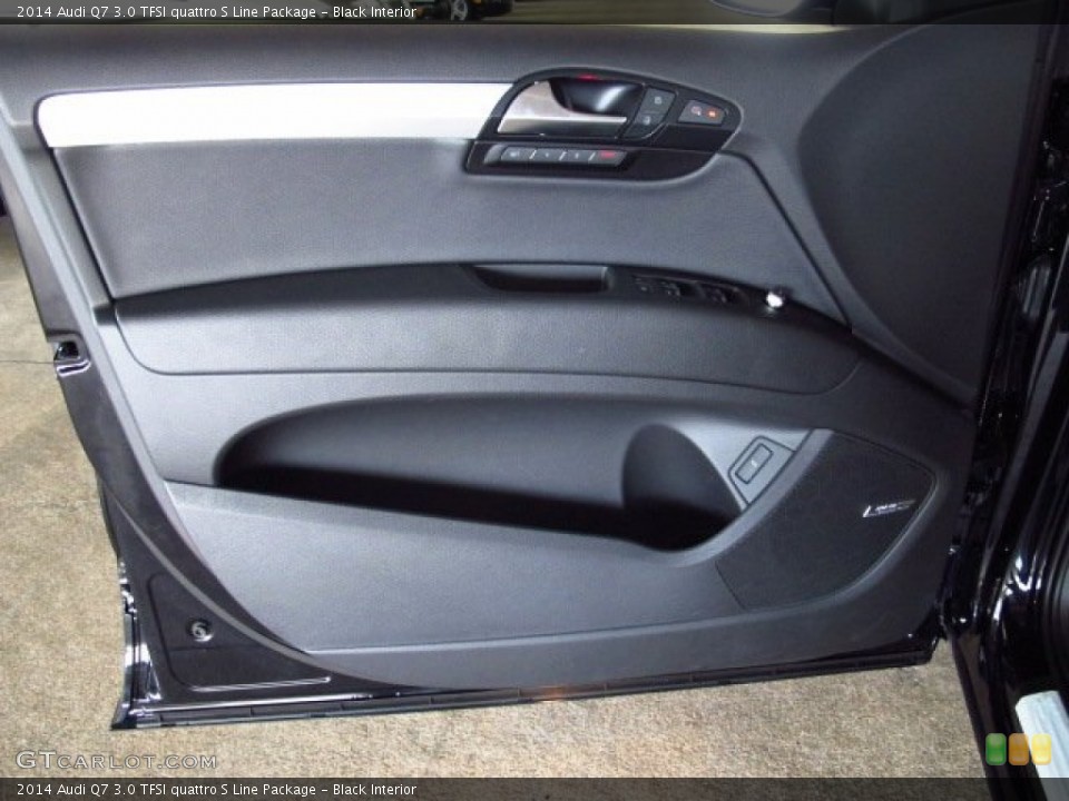 Black Interior Door Panel for the 2014 Audi Q7 3.0 TFSI quattro S Line Package #84260496