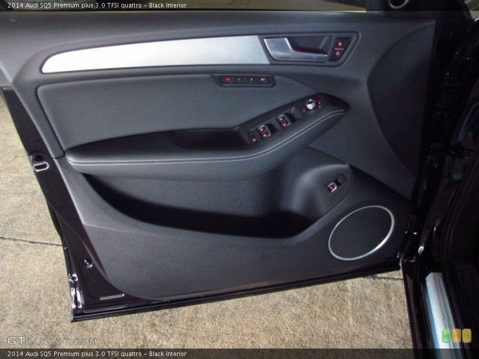 Black Interior Door Panel for the 2014 Audi SQ5 Premium plus 3.0 TFSI quattro #84261753
