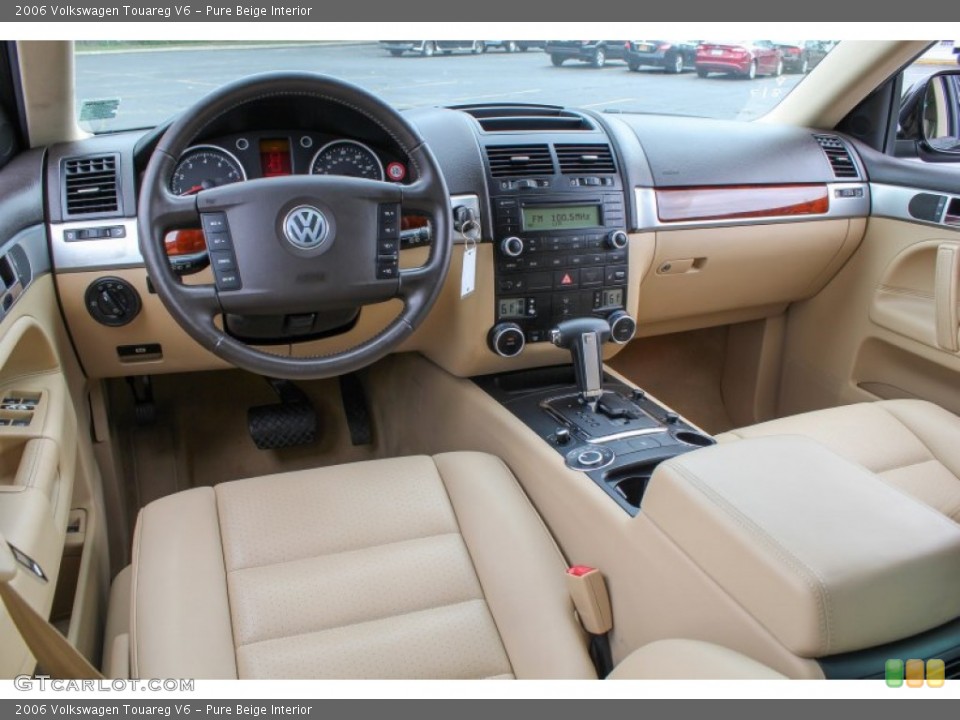Pure Beige 2006 Volkswagen Touareg Interiors