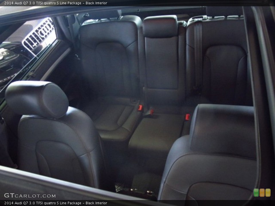 Black Interior Rear Seat for the 2014 Audi Q7 3.0 TFSI quattro S Line Package #84322554