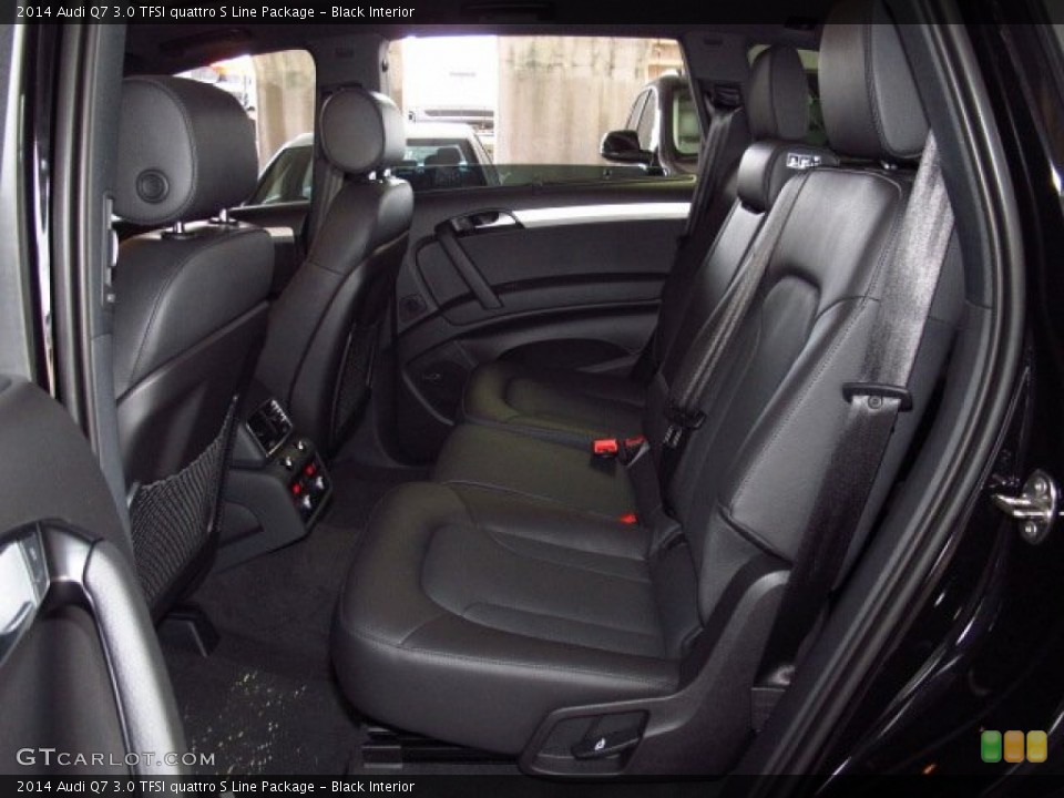 Black Interior Rear Seat for the 2014 Audi Q7 3.0 TFSI quattro S Line Package #84322668