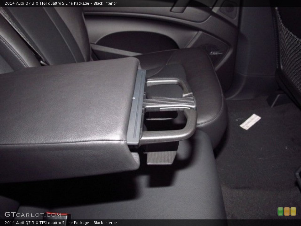 Black Interior Rear Seat for the 2014 Audi Q7 3.0 TFSI quattro S Line Package #84322737