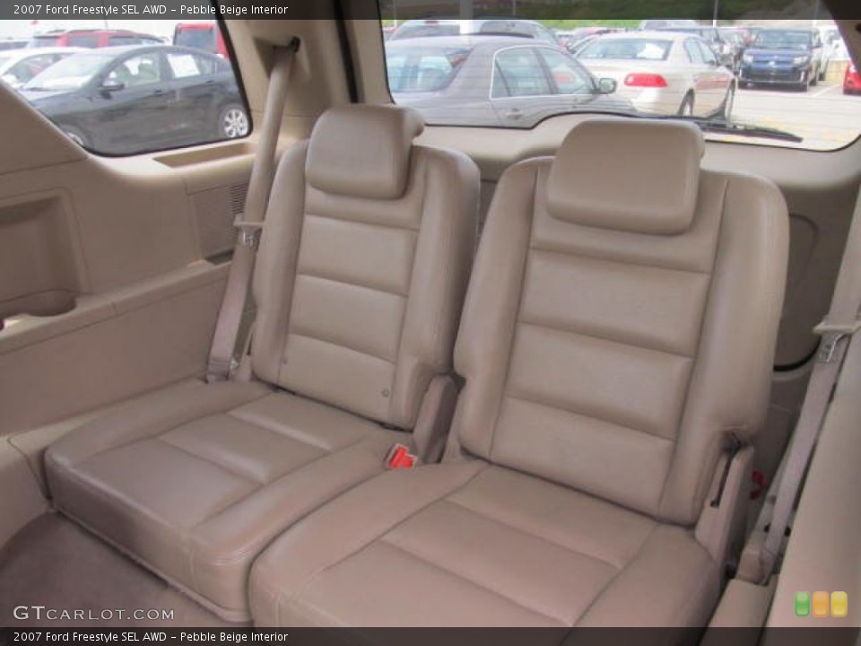 Pebble Beige Interior Rear Seat for the 2007 Ford Freestyle SEL AWD #84324921