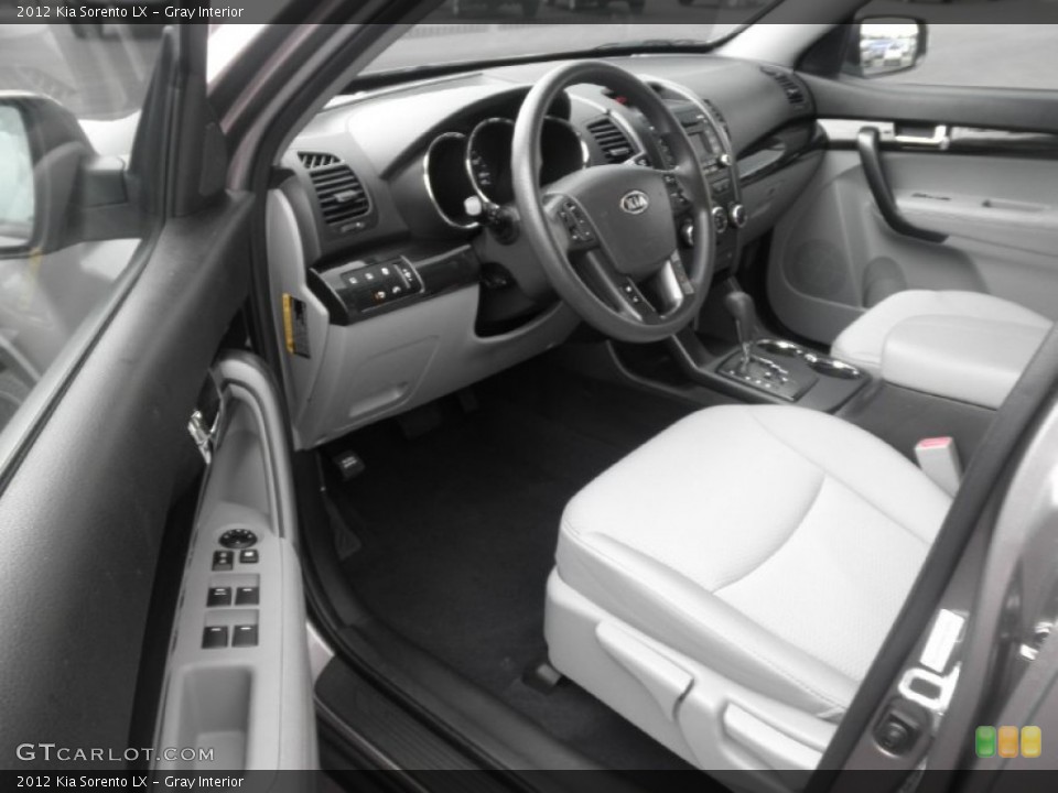 Gray Interior Prime Interior for the 2012 Kia Sorento LX #84331617