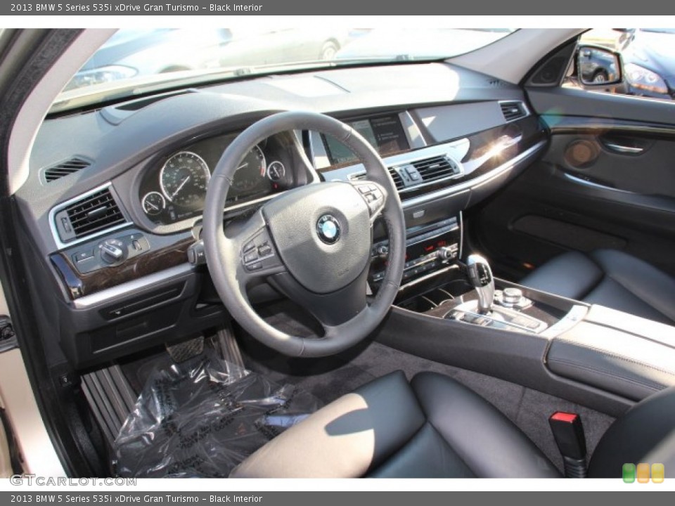 Black Interior Prime Interior for the 2013 BMW 5 Series 535i xDrive Gran Turismo #84334308