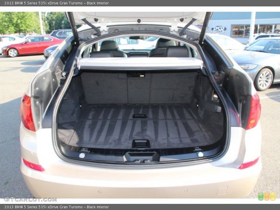 Black Interior Trunk for the 2013 BMW 5 Series 535i xDrive Gran Turismo #84334524