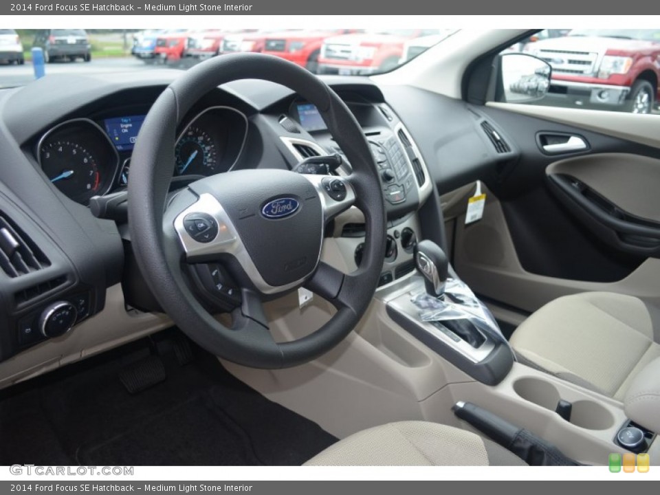 Medium Light Stone 2014 Ford Focus Interiors