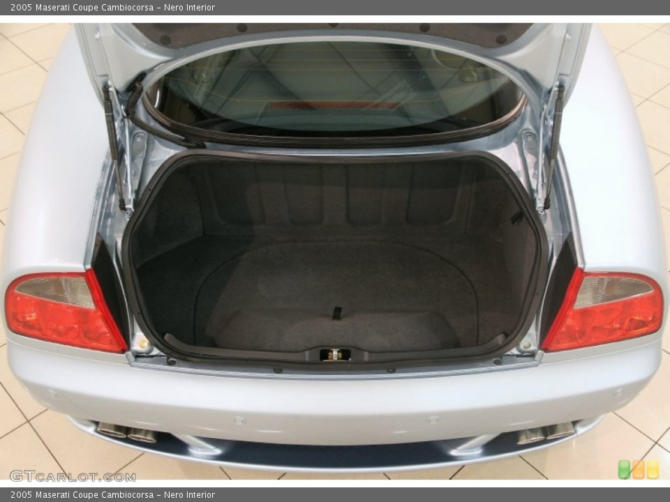 Nero Interior Trunk for the 2005 Maserati Coupe Cambiocorsa #84350928