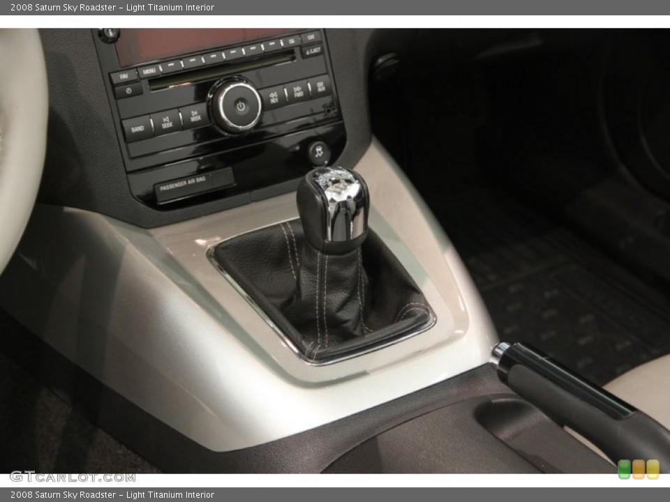 Light Titanium Interior Transmission for the 2008 Saturn Sky Roadster #84366369