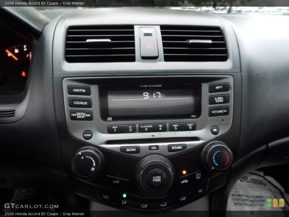 Gray Interior Controls for the 2006 Honda Accord EX Coupe #84375973