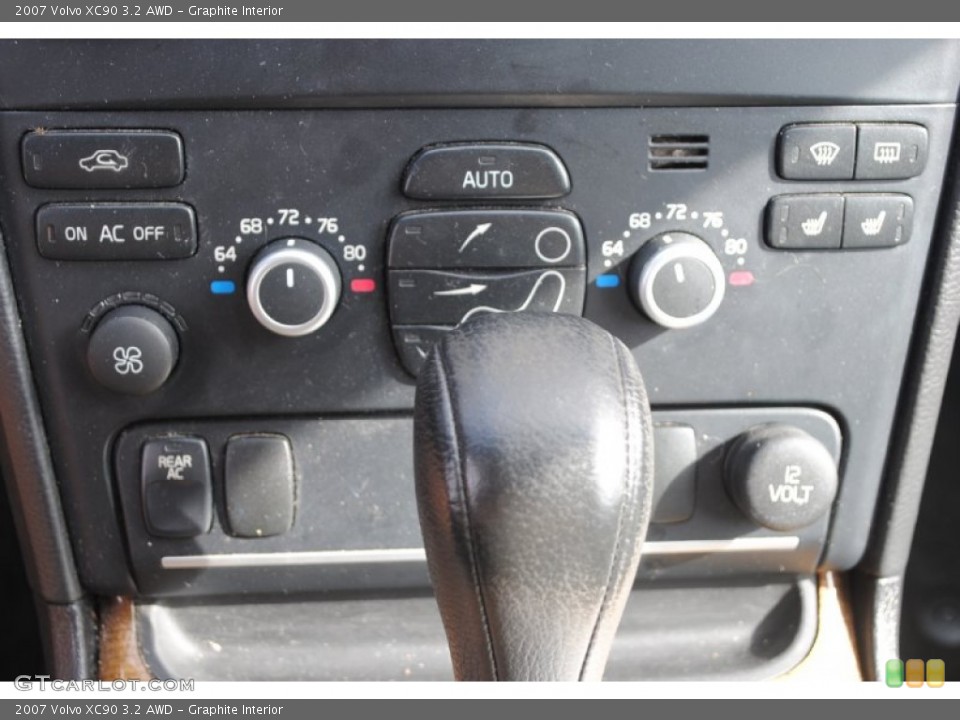 Graphite Interior Controls for the 2007 Volvo XC90 3.2 AWD #84389382