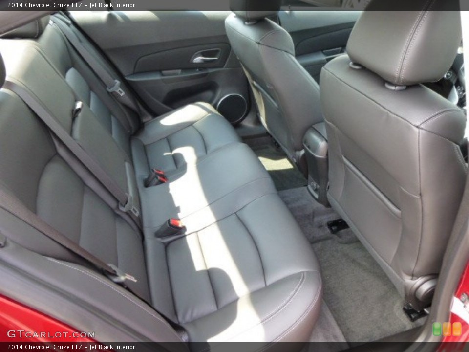 Jet Black Interior Rear Seat for the 2014 Chevrolet Cruze LTZ #84390372
