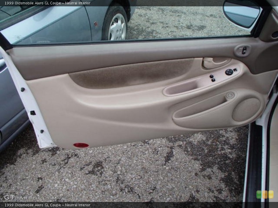 Neutral Interior Door Panel for the 1999 Oldsmobile Alero GL Coupe #84410129