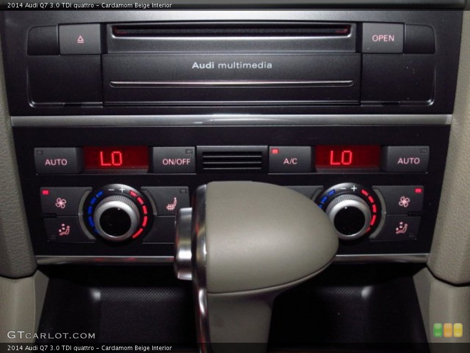 Cardamom Beige Interior Audio System for the 2014 Audi Q7 3.0 TDI quattro #84416918